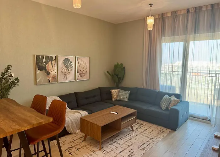 Canal & Marina View 1Br High Floor Pool & Gym