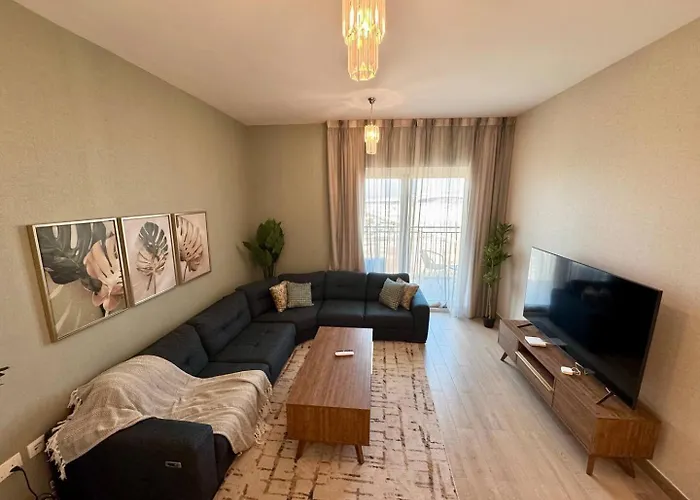 Canal & Marina View 1Br High Floor Pool & Gym